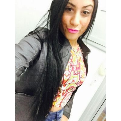 Profile Picture of Bianca  ✌ (@Bias2nunes) on Twitter