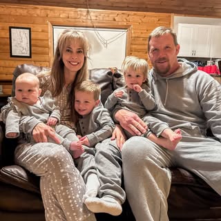 Profile Picture of Kimberly Evans-Hansen (@kimberlyhansen) on Instagram