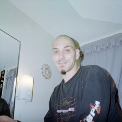 Profile Picture of Kenny Bryant (@DragonLord69) on Twitter