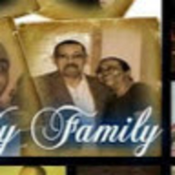 Profile Picture of Blasina Lao (@blasinitaychico) on Poshmark