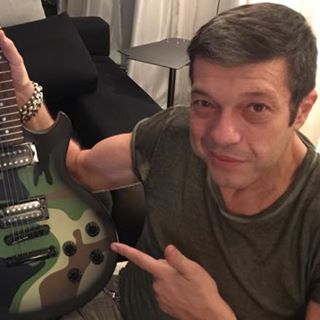 Georges Bloch - Facebook Profile Picture of Georges Bloch (@georgesbloch) on Facebook