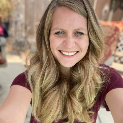 Profile Picture of Valerie Collins (@ValriCollins) on Twitter