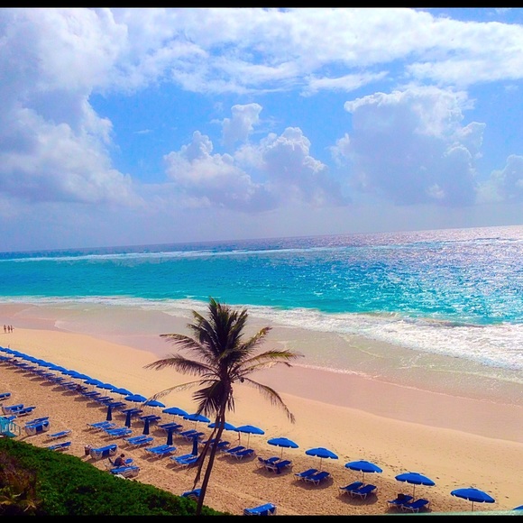 Profile Picture of Rabecca Hemond (@shopplusperfect) on Poshmark