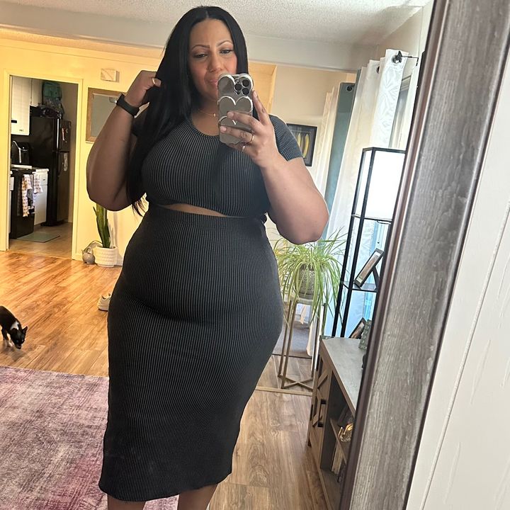 Profile Picture of Adrienne (@adrienne74_) on Tiktok