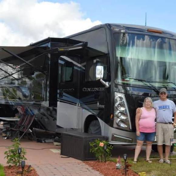 Bobbie Slater - Poshmark Profile Picture of Bobbie Slater (@bobismom) on Poshmark