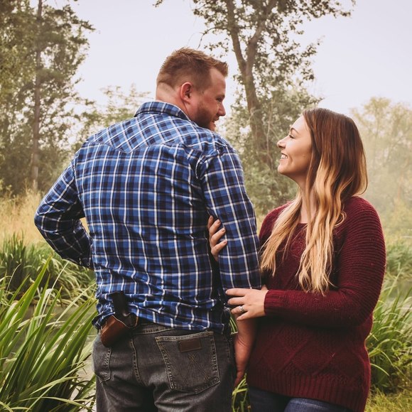 Profile Picture of Shannon Moberly (@shannonmoberly) on Poshmark