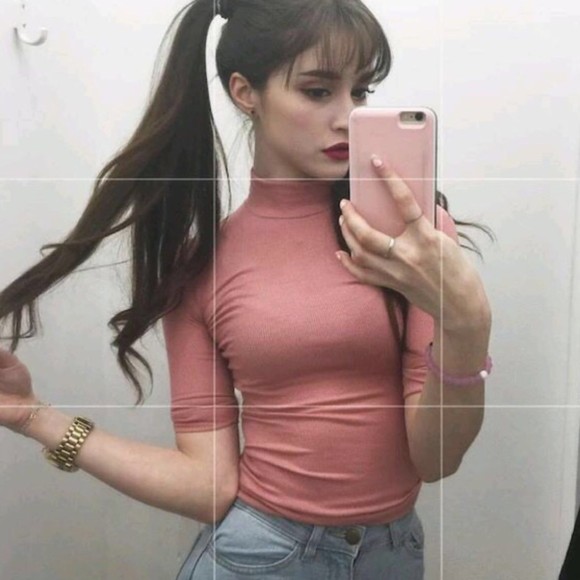 Profile Picture of Mary jane Augustine (@rayufleischerj6) on Poshmark