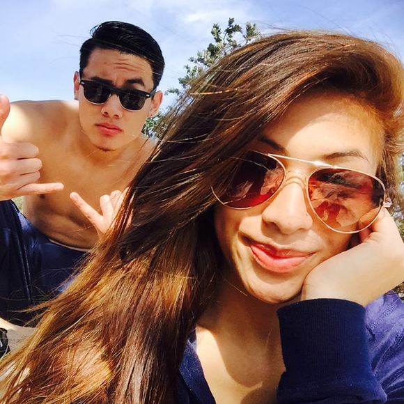 Profile Picture of Joseph Detorres (@jndetorres) on Poshmark