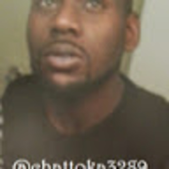 Profile Picture of Lorenzo Harvey (@chattoka3289) on Poshmark