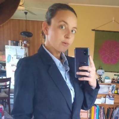 Profile Picture of Simone Barton (@sim_88_bar) on Twitter