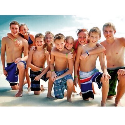 Profile Picture of Ben Strasser (@benstrasser12) on Twitter