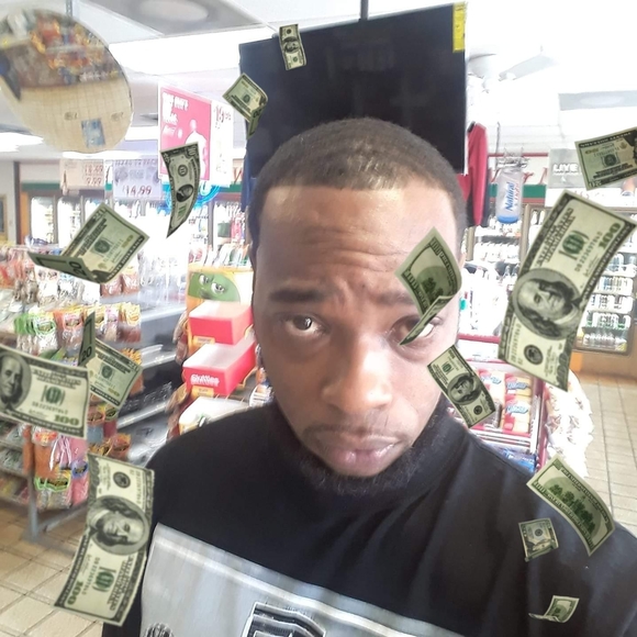 Profile Picture of David Mcdowell (@davidmcdowel987) on Poshmark