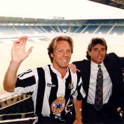 Profile Picture of Warren Barton (@TheWarrenBarton) on Twitter