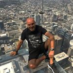 Profile Picture of Dan Capatos (@mielucuonara) on Instagram