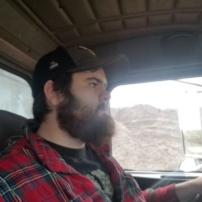 Profile Picture of Chris Hilliker (@Chewbacca102488) on Twitter