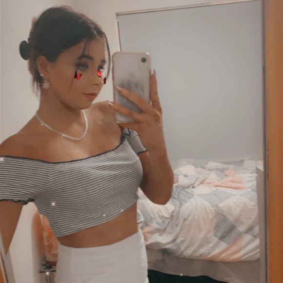 Profile Picture of Kenzie Cramond (@kenziecramond) on Poshmark