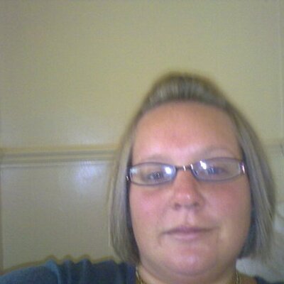 Profile Picture of Joanne Gibbons (@ellie_jo_1) on Twitter