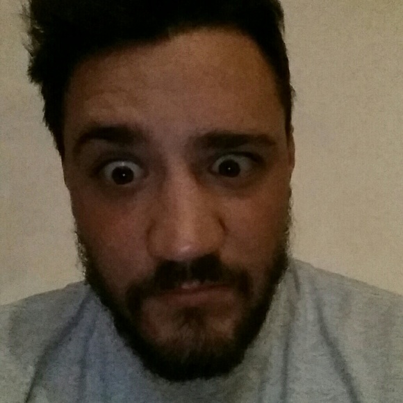 Profile Picture of Alex Vogel (@avogel45) on Poshmark