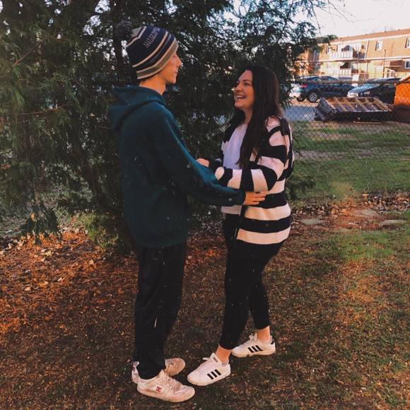 Profile Picture of Natasha Case (@natashacase743) on Poshmark