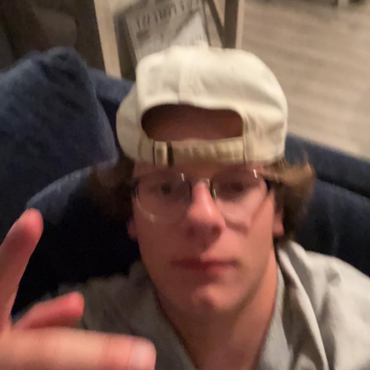 Profile Picture of liam (@liamcroninn) on Tiktok