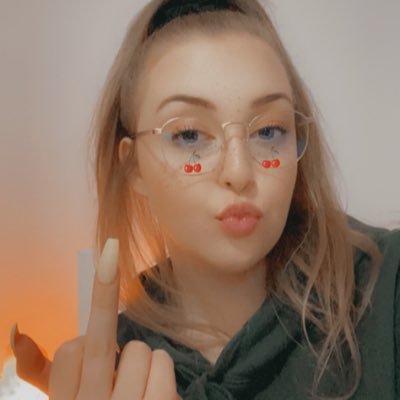 Profile Picture of Jess Gibbons (@JesssGibbons) on Twitter
