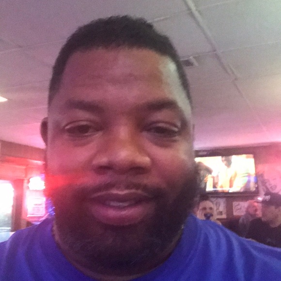 Profile Picture of Jason Holbert (@jjho75) on Poshmark