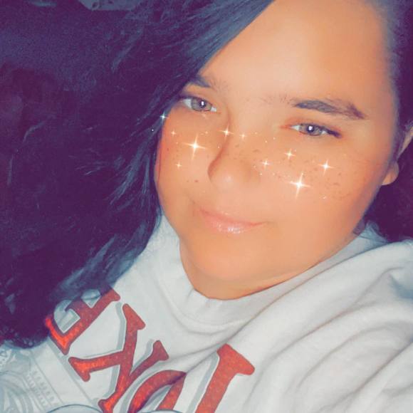 Profile Picture of Nina Kappelmann (@ninakappelmann) on Poshmark