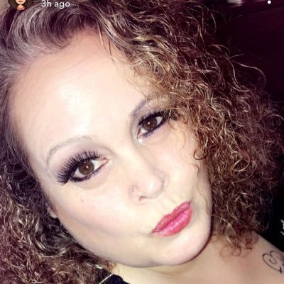 Profile Picture of Lisa Brookes (dutton (@lisajdutton) on Twitter