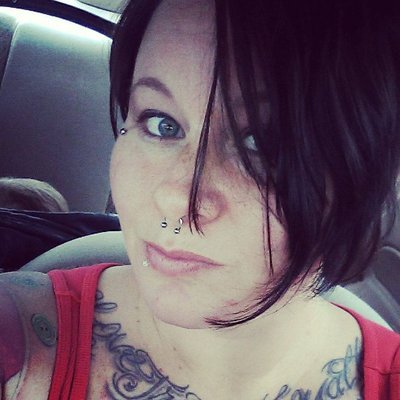 Profile Picture of Donna Parr (@pinkie88_14) on Twitter