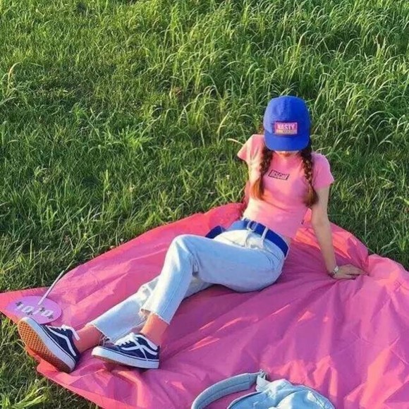 Profile Picture of Geoffery Steward (@kenyatama) on Poshmark