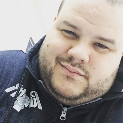 Profile Picture of Andy Irizarry (@AndyEcko) on Twitter