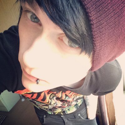 Profile Picture of Michael Entwistle (@MichaelXxmdexx) on Twitter