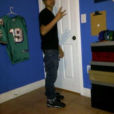 Profile Picture of Erik Estrella (@erikestrella2) on Twitter