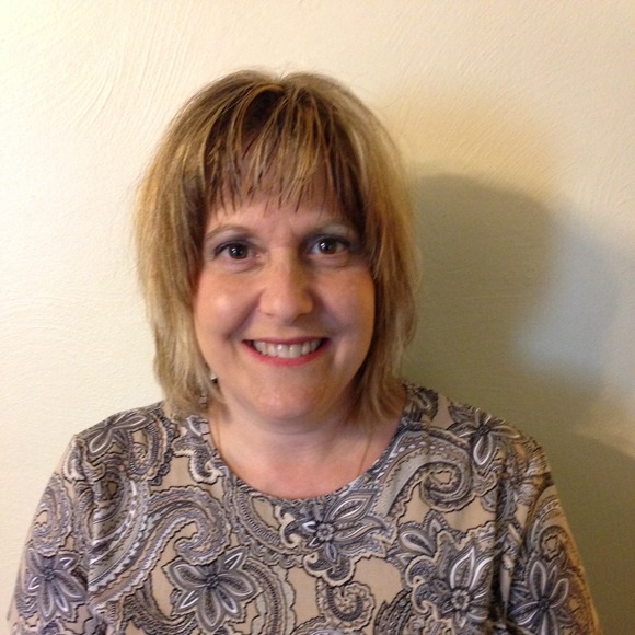 Profile Picture of Rosetta Ishman (@rishman) on Poshmark