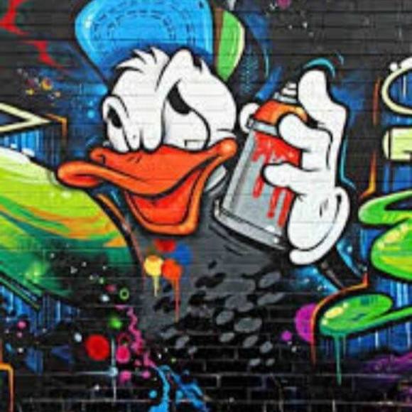 Profile Picture of Daniel Wise (@dub325) on Poshmark