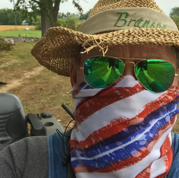 Profile Picture of Chuck Smith (@chucksmith431) on Poshmark