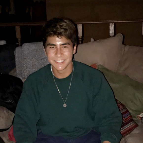 Profile Picture of Troy Littwin (@tlittwin) on Poshmark