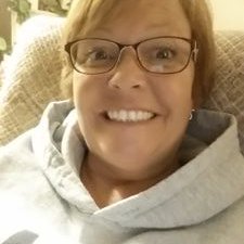 Profile Picture of Jayne Ray (@jhray63) on Twitter