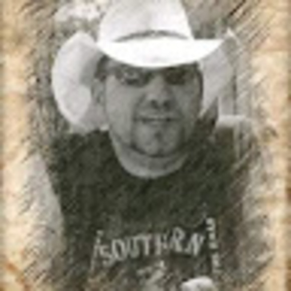 Profile Picture of Jason Ruddy (@jasonruddy1979) on Poshmark