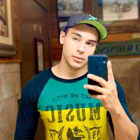 Profile Picture of Nathaniel Valles (@nathanvall) on Poshmark