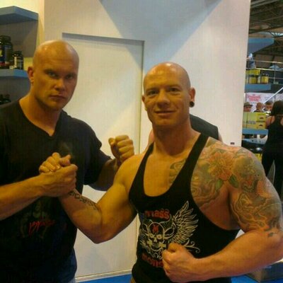 Profile Picture of Jason Blore (@evox1235) on Twitter