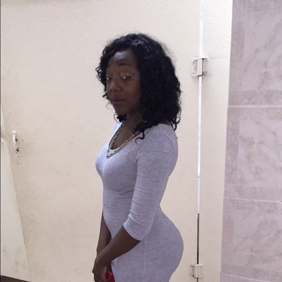 Profile Picture of Imari Queeley (@imarijanae) on Poshmark