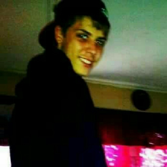 Profile Picture of Clinton Lucas (@clintonlucas) on Poshmark