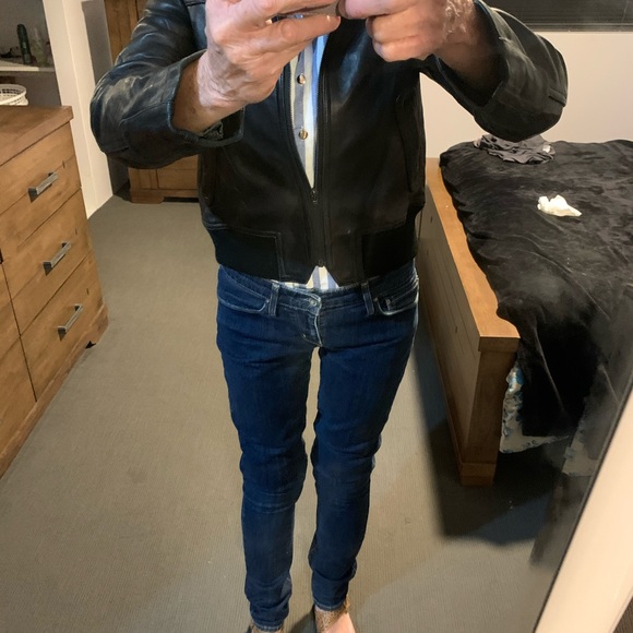 Profile Picture of Tricia Mccamish (@triciamccamish) on Poshmark