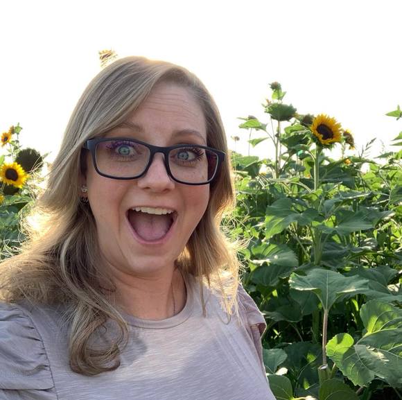 Profile Picture of Heidi Blasingame (@heidster8) on Poshmark