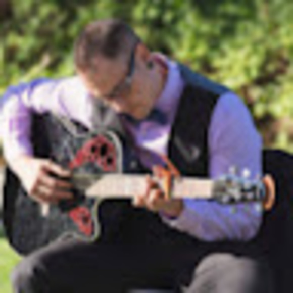 Profile Picture of Sean Rogan (@sdnfo17) on Poshmark