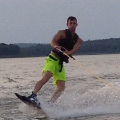 Profile Picture of Ricky McDaniel (@R9umbro) on Twitter