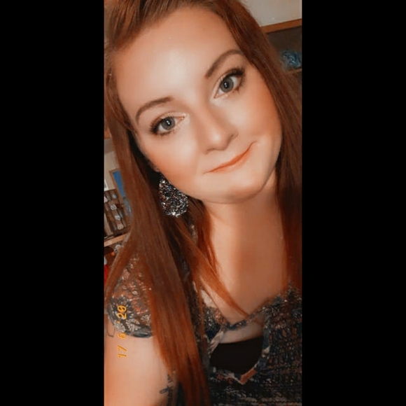 Profile Picture of Kayla Hudson (@kciara88) on Poshmark