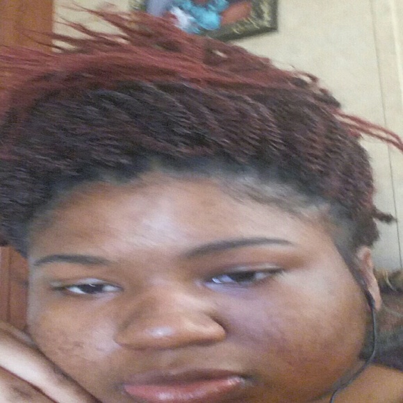 Profile Picture of Titanna Williams (@queentyty16) on Poshmark