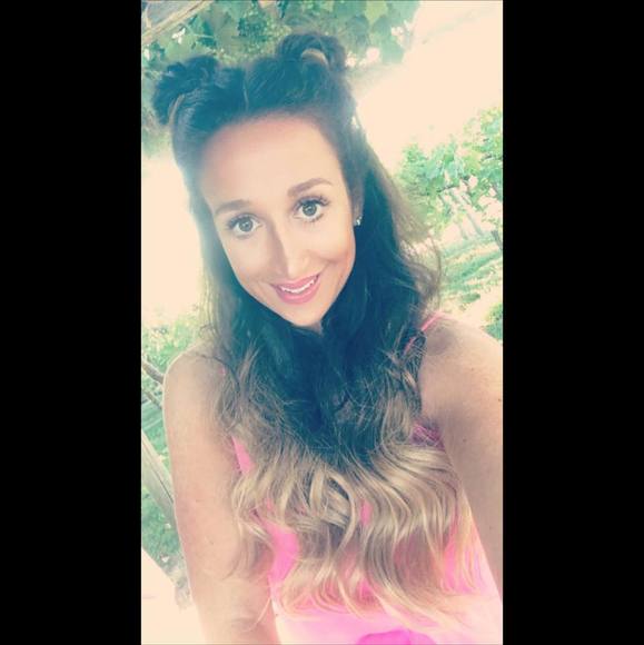 Stephanie Visciano - Poshmark Profile Picture of Stephanie Visciano (@steph92987) on Poshmark